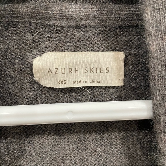 Aritzia azure skies cardigan size xxs - Picture 6 of 7
